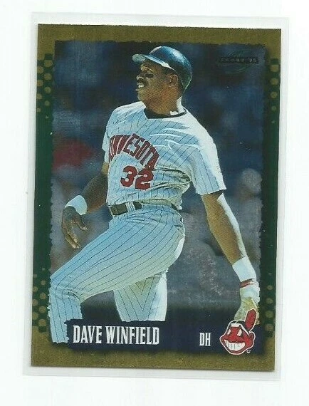 DAVE WINFIELD (Cleveland Indians) 1995 SCORE GOLD RUSH PARALLEL CARD #80 - Image 1 of 1