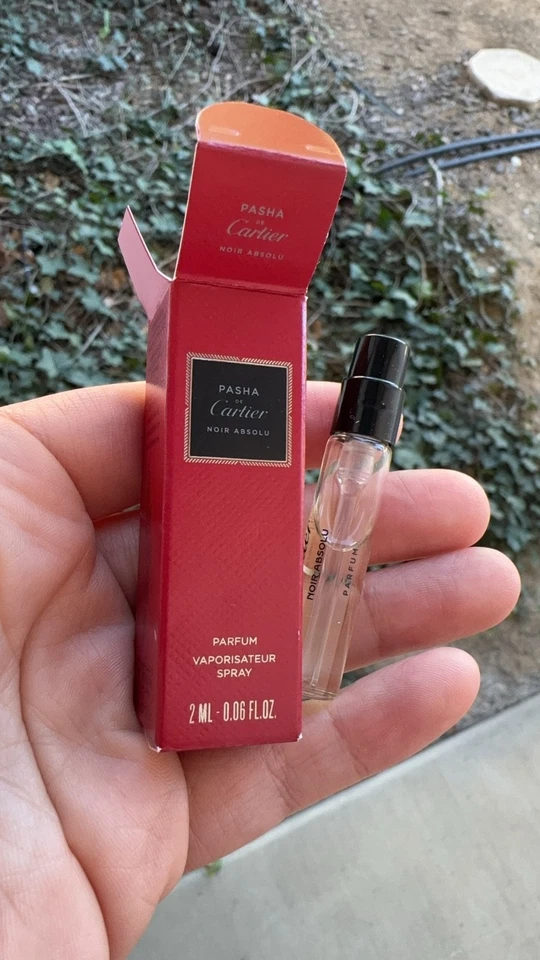 Perfume Cartier Pasha Noir Absolu 2 ml muestra oficial en caja Foto 1 de 1