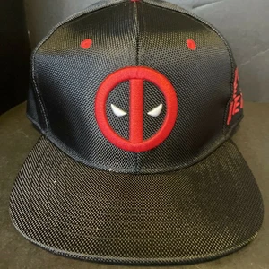 NWT Concept One Marvel Deadpool Embroidered Unisex Adult Adjustable Hat - Picture 1 of 4