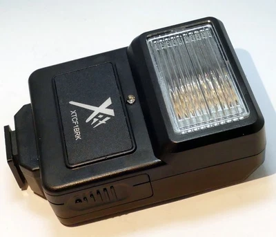 Xit XTCF1BRK Universal Manual Flash works as slave (3 modes) - Image 1 of 4