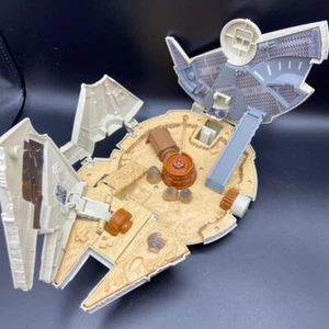 2015 Millennium Falcon Star Wars Lucas Pop Open Toy Space Ship C3565A. - Picture 1 of 12