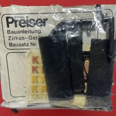 Ho Scale Preiser circus enclosed wagon kit #602 new old stock - Image 1 of 2