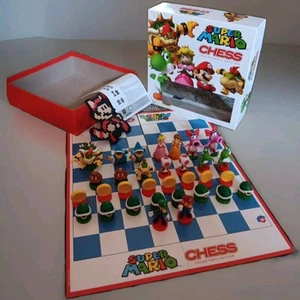 Super Mario Chess Collector’s Edition USAopoly Complete - Picture 1 of 17
