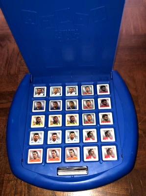 World Football Stars Top Trumps Match - The Crazy Cube Game - Winning Moves - Image 1 of 4
