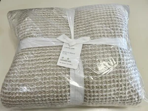 Pottery Barn Waffle Weave Blanket Neutral King/Cal King 108x98 NWT - Picture 1 of 3