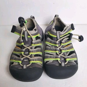Sandalia impermeable Keen verde gris Newport H2 talla 10 - Imagen 1 de 5