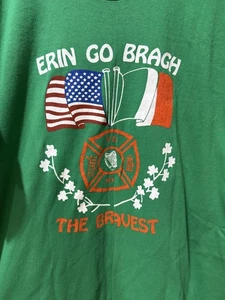 Erin Go Bragh Shirt Mens 2L Green FDNY Firefighter Irish American Graphic - Picture 1 of 3