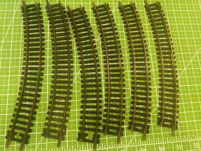 Atlas Vintage LOT OF 6 HO Scale Snap Track 15-R Curved Track Pieces - Image 1 of 3