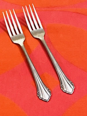 Oneida BITTERSWEET REPOSE 1881 Rogers 2- Dinner Forks 7 1/4" - Image 1 of 4