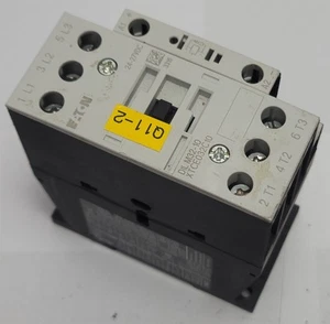 Contactor Eaton DIL M32-10 XTCE032C10, bobina 24-27VDC, 45 amperios - Imagen 1 de 8