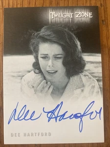 2009 Twilight Zone DEE HARTFORD A-106 handsigniert RITTENHOUSE - Bild 1 von 2