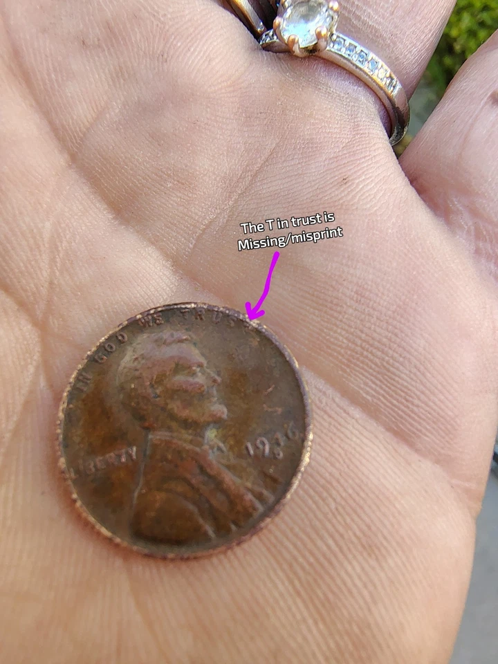 1946 S. Mint Lincoln Wheat Penny Error coins - Image 1 of 4