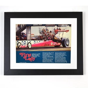 NHRA TOP FUEL ORIGINAL VINTAGE SHIRLEY MULDOWNEY "PRIMERA DAMA" IMPRESIÓN ENMARCADA - Imagen 1 de 1