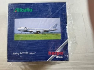 Herpa  502689 1:500 Diecast Airliner Alitalia Boeing 747-200 Bulgari - Picture 1 of 1