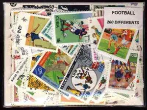 Football 200 timbres différents oblitérés - Imagen 1 de 1