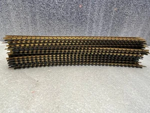 ATLAS 18"R BRASS RAIL  Tyco HO  TRAIN SET  CURVE TRACK - Picture 1 of 2