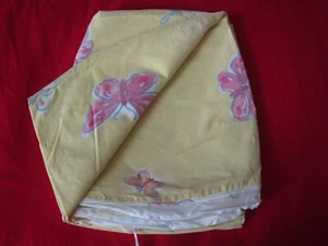 POTTERY BARN SMALL YELLOW HAPPY BUGS REVERSABLE CRIB DUVET 54" X 48" - Picture 1 of 13