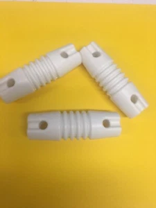 3 Pak White Nylon Dog Bone Antenna Insulators For Ham Radio/ Shortwave - Picture 1 of 2