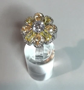 Cubic Zirconia Cocktail Ring Sz 7 Yellow And Peach Stones Silver Tone Setting - Picture 1 of 9