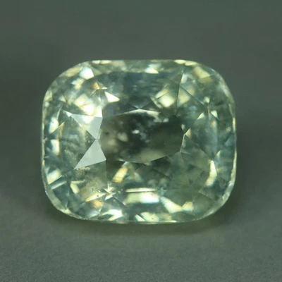 9.29 Cts_Unique Rare Gemstone_100 % Natural Unheated MINT Grossular Garnet - Image 1 of 3