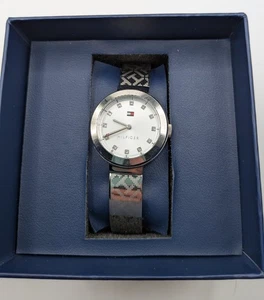 Tommy Hilfiger Damenuhr Edelstahl Silber Armreif 1781714 mit Box - Bild 1 von 7