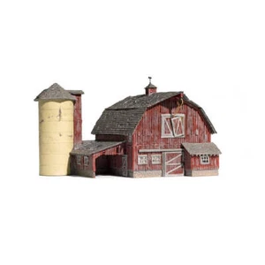 Woodland Scenics HO Scale Old Weathered Barn Built and Ready - Picture 1 of 8