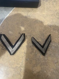 WW 2 US ARMY MILITARY RANK CHEVRON INSIGNIA PAIR - Picture 1 of 2