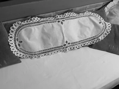 linge ancien Napperon Chemin De Table En Lin Et Dentelle Aux Lacets - Photo 1/4