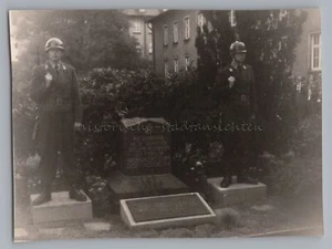Wuppertal 1958 Treffen der Ehemaligen der 6. Panzerdivision Niederschlesien Foto - Picture 1 of 2