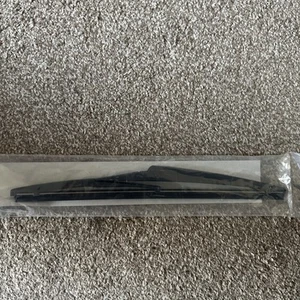 Genuine Toyota Rear Windshield Aero Wiper Blade Fits RAV4 2018-2020 8524272010 - Picture 1 of 3
