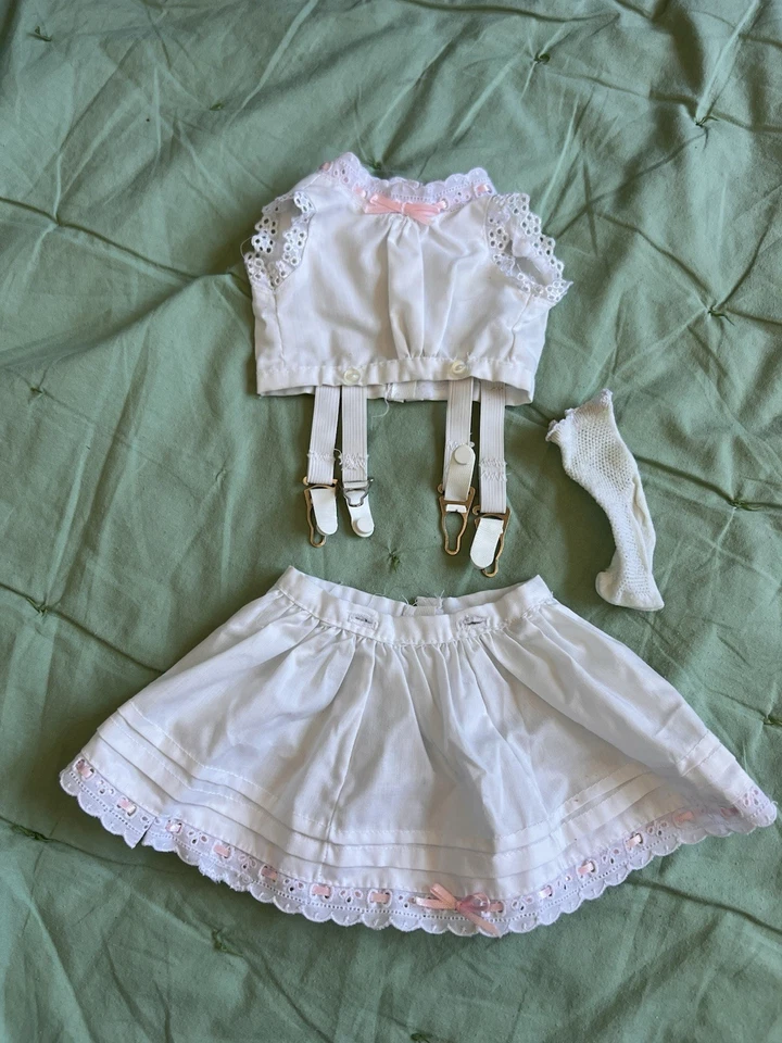 "Juego de ropa interior de encaje blanco para muñecas de 18""" Foto 1 de 1