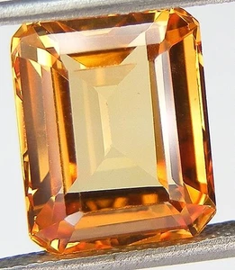 8,19 quilates FINEST LUSTER CORTE ESMERALDA 12,1x8,8 mm. CORINDÓN LABORATORIO ZAFIRO AMARILLO - Imagen 1 de 3