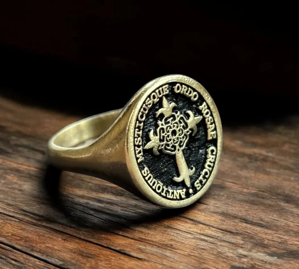 Anillo de sello rosa crucis sagrado anillo símbolo rosacrucismo plata de ley 925 Foto 1 de 4