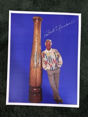 Bob Uecker Signed 8.5 X 11 Photo - Image 1 of 2