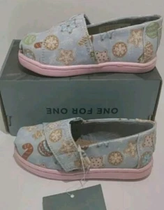 Tom's toddler 6 Baby Blue Glitter Christmas Sugar Cookies shoes New. - Picture 1 of 5