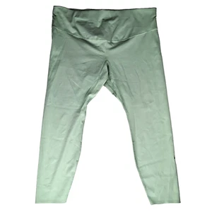 Nike One Luxe | Women's Plus 2X Tight Fit Mid-Rise 7/8 Length Leggings | $90 NWT - Picture 1 of 5