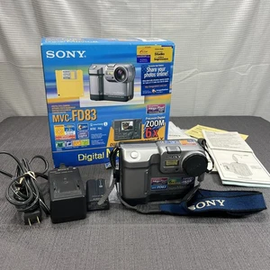 Sony Mavica MVC-FD83 fotocamera digitale vintage - testata e funzionante - Foto 1 di 17