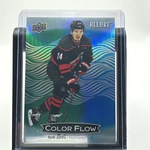 2024-25 Upper Deck Allure #CFL-50 Seth Jarvis Color Flow Grün Blau - Bild 1 von 2