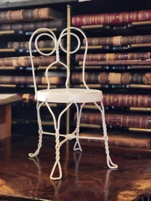 Antique Victorian Child's Ice Cream Parlor Chair Twisted Wrought Iron Wood Seat  - Image 1 of 4