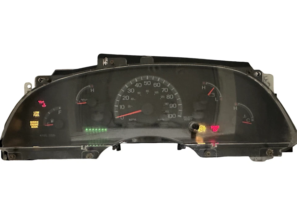 Speedometer Instrument Cluster Dash 1999 Ford F150 & F250 Pickup 103,317 Miles - Image 1 of 3