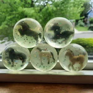 JUEGO DE 5 bolas hinchables vintage con brillo de caballo - figura de caballo en el interior - Imagen 1 de 5