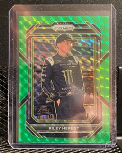 Riley Herbst 2023 Prizm Reactive Green Prizm # 121/249 Card # - 72 🔥 - Picture 1 of 2