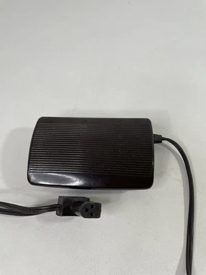 SINGER 619494-001 Sewing Machine 3 Prong Foot Pedal Motor Speed Controller Works - Image 1 of 4