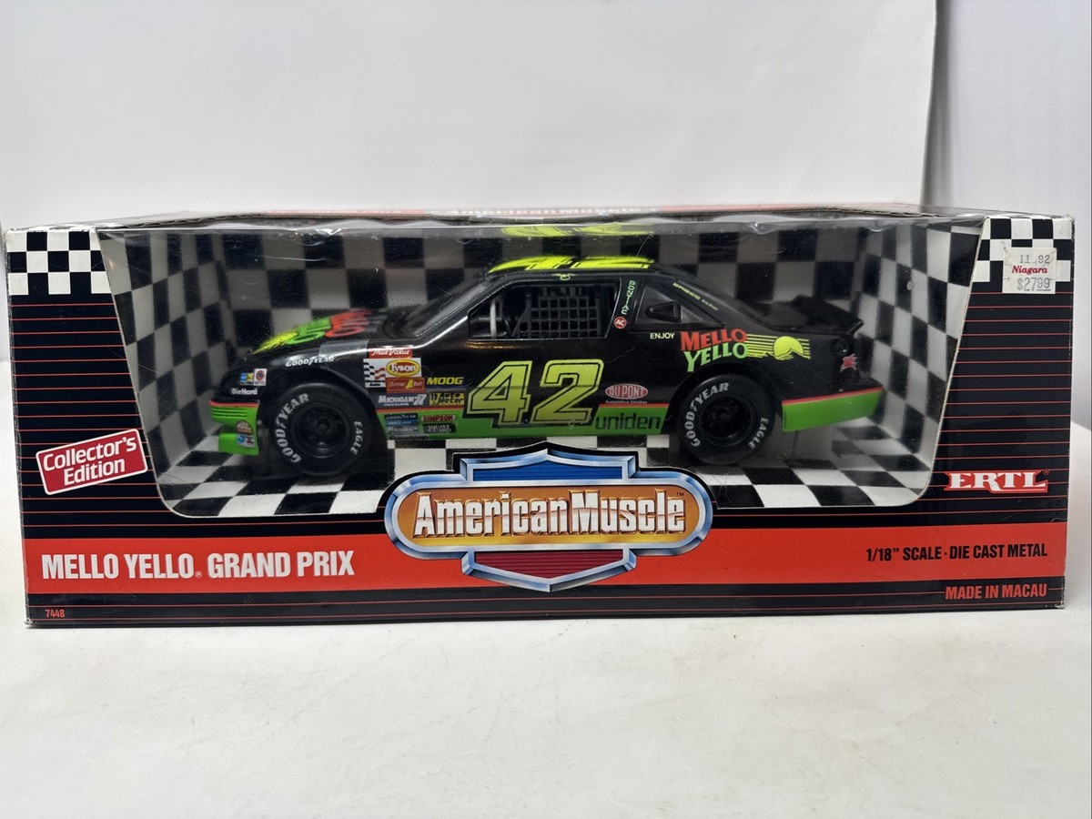 ERTL American Muscle 1:18 Scale Diecast & Toy NASCAR