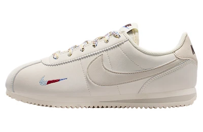IH7655/001 Nike Cortez GS Soft Pearl / Comet Blue - Image 1 of 4