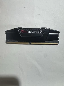 G. SKILL Ripjaws V (1x32GB) DDR4 RAM Schwarz - Bild 1 von 2