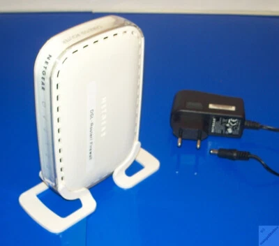 Netgear RP614 V4 Web-Save-Internet Router / Firewall + 4x Switch _op - Bild 1 von 4