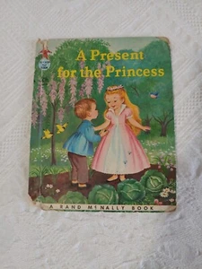 A Present For Princess Tip Top Elf Book Rand McNally Book 1959 Blind Boy Berry - Picture 1 of 15