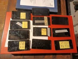 10 Huawei P8 Lite FBA_HUAWEI ALE-L21 b (no caricabatterie) in blocco - Foto 1 di 7