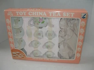 Vintage Toy China Tea Set 4 Place Settings 1950s New in Original Box 16 Pieces - Picture 1 of 10